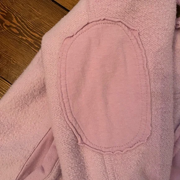 Distressed shacket - Picture 2 of 5